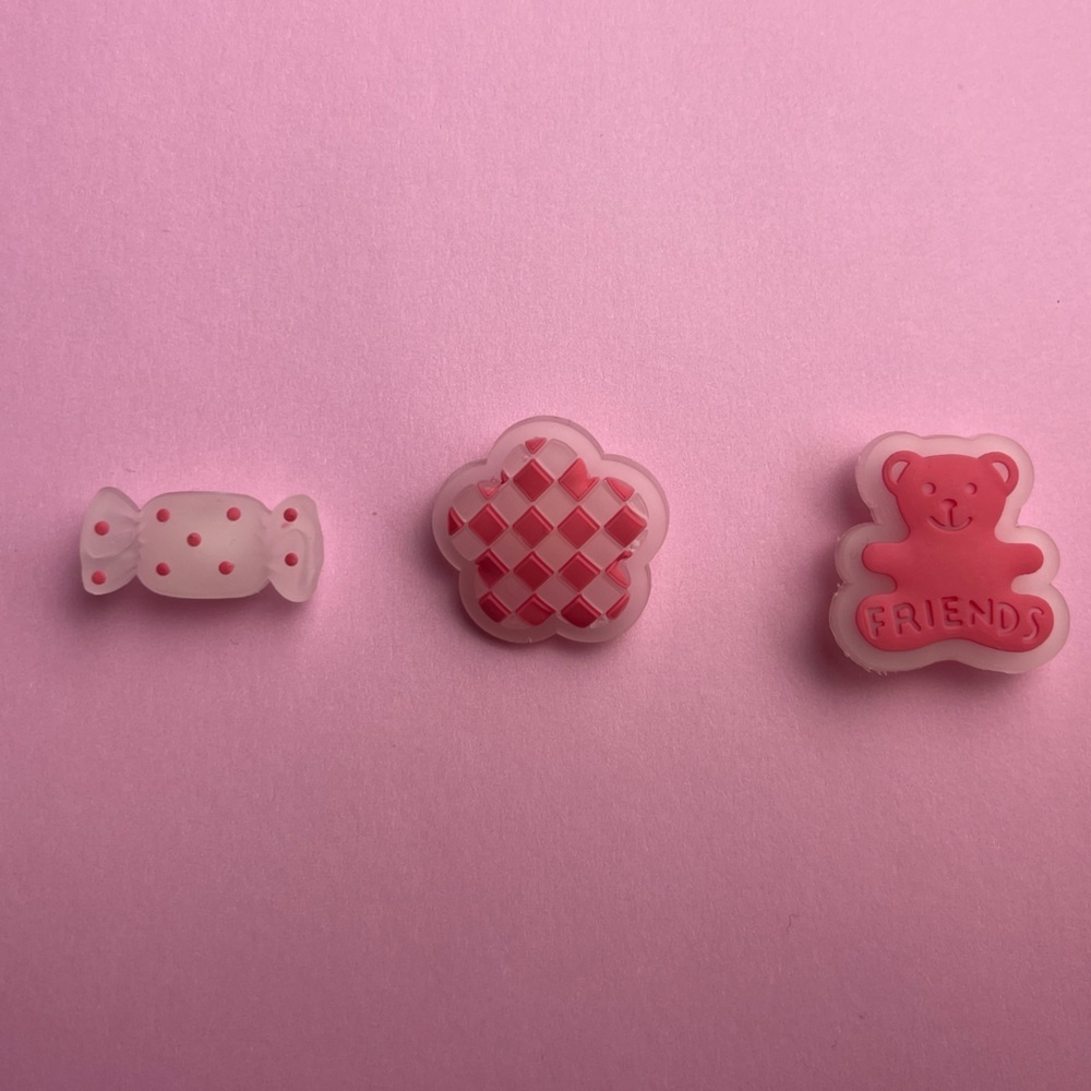 Pink Theme Crocs Shoe Charms Set of 9 - jibbitz Charms - Picture 4 of 7